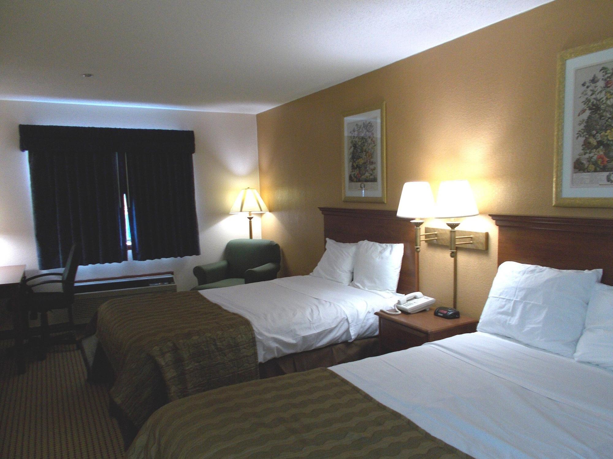 Royalton Inn And Suites, Wilmington,Ohio Екстер'єр фото
